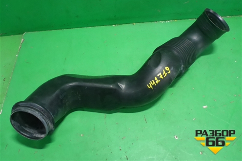 Патрубок воздушного фильтра (A0000949308) для Mercedes Benz Sprinter W901-905 с 1995-2006г (Спринтер)