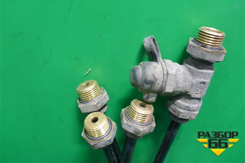 Трубки воздушные  (на задние энергоаккумуляторы Термос комплект) для Iveco Stralis с 2007г (Стралис)