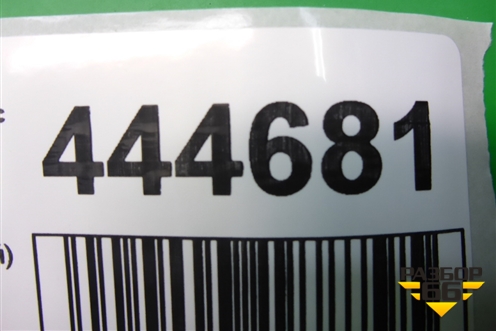 Накладка стойки (центральной левой) (7L6853317D) для Volkswagen Touareg c 2002-2010г (Туарег)