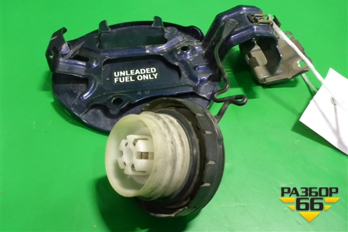 Лючок бензобака (7735064020) для Toyota Verso с 2009-2018г (Версо)