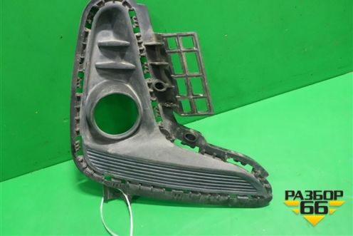 Накладка ПТФ левая (не под ДХО) (86523H0000) для Kia Rio с 2017г (Рио 4)