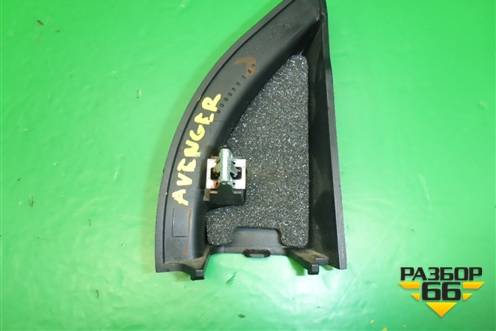 Накладка двери передней левой уголок для Dodge Avenger с 2007г (Авенджер)