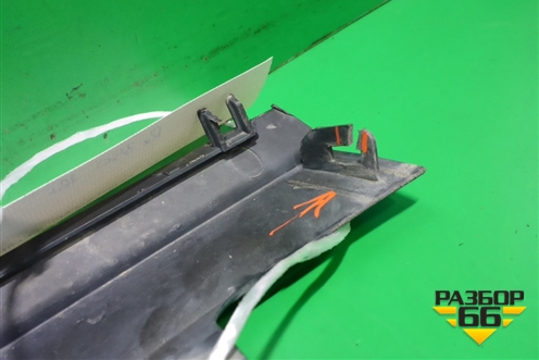 Накладка переднего бампера (5241148030) для Lexus RX 350 c 2015г (РХ)