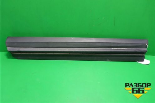 Накладка двери передней правой (7507148100) для Lexus RX 350 c 2015г (РХ)