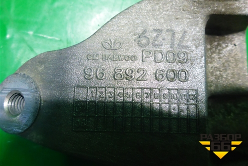 Кронштейн генератора (1.4л F14D3 верхний) (96892600) для Chevrolet Lacetti с 2003г (Лачетти)