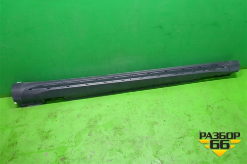 Накладка на порог наружная правая (AMG) (A1566980854) для Mercedes Benz GLA-Klass X156 с 2014г (ГЛА)