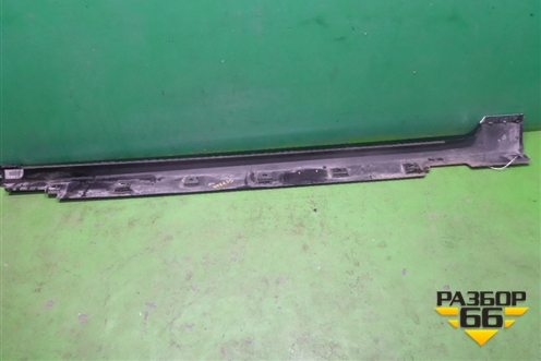 Накладка на порог наружная правая (3G0853858F) для Volkswagen Passat [B8] 2014-2024г (Пассат Б8)