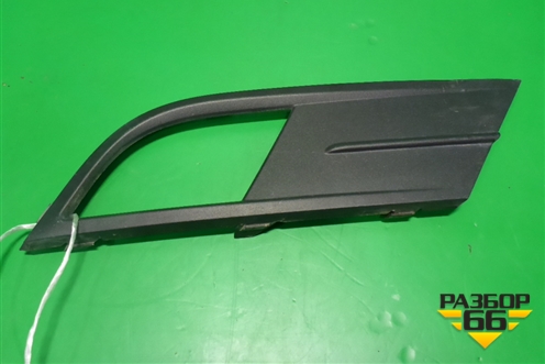 Накладка ПТФ правая (после 2014г) (5CU853666A) для Volkswagen Jetta с 2010-2019г (Джетта)