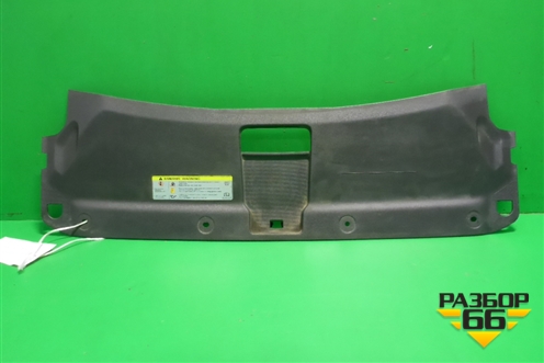 Накладка декоративная на переднюю панель (8U0807081B) для Audi Q3 с 2011-2018г (Ку 3)