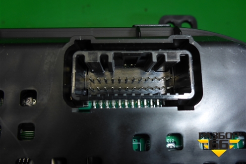 Щиток приборов (новый) (940072Y321QQH) для Hyundai ix 35 с 2010г (Ай икс 35)