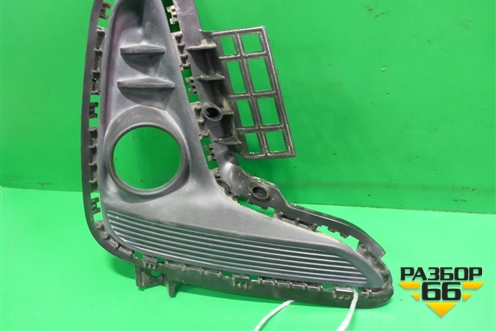 Накладка ПТФ левая (не под ДХО) (86523H0000) для Kia Rio с 2017г (Рио 4)