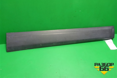 Накладка двери передней правой (808704EA0A) для Nissan Qashqai (J11E) с 2013г (Кашкай)