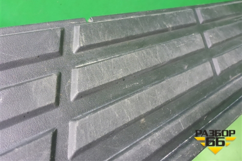 Накладка подножки правой (517716A130) для Toyota Land Cruiser Prado(150) с 2009г (Ленд Крузер Прадо)