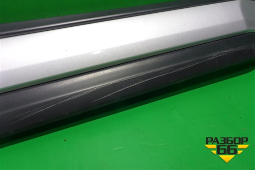 Накладка двери задней правой (после 2015г) (5757A410) для Mitsubishi Outlander с 2012-2024г (Аутлендер)