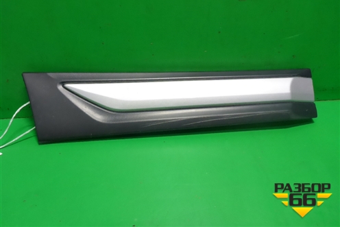 Накладка двери задней правой (после 2015г) (5757A410) для Mitsubishi Outlander с 2012-2024г (Аутлендер)