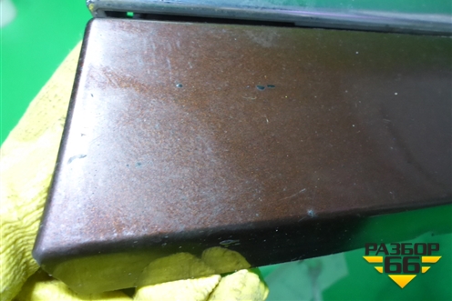 Накладка двери передней правой (после 2013г) (31333817) для Volvo XC60 с 2008-2017г (ХС60)