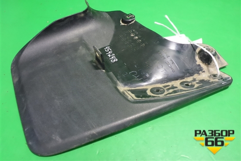 Брызговик задний правый (766250K340) для Toyota Fortuner с 2016г (Фортунер)