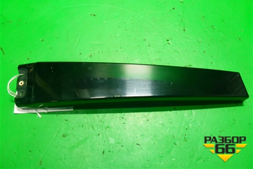 Накладка стойки (центральной левой) (7L6853317D) для Volkswagen Touareg c 2002-2010г (Туарег)