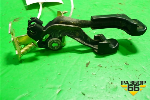 Ручка открывания багажника и лючка бензобака для Hyundai Aсcent с 2000г (Акцент)