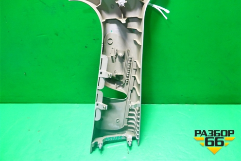 Обшивка стойки центральная верхняя левая (2N11N24583AMW) для Ford Fusion с 2002г (Фьюжн)