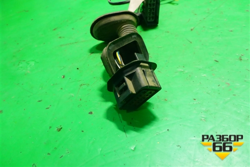 Проводка двери задней правой (мех.стеклоподъёмник) (6N1T14A584CD) для Ford Fusion с 2002г (Фьюжн)