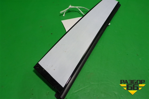 Накладка двери задней правой (новая) (8V5839902B) для Audi A3 (8V) с 2012-2020г (А3)