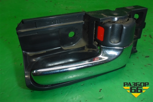 Ручка внутренняя двери передней правой для Toyota Corolla (E12) с 2001-2007г (Королла 120)