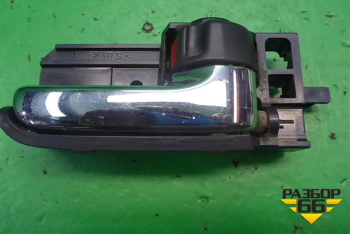 Ручка внутренняя двери передней правой для Toyota Corolla (E12) с 2001-2007г (Королла 120)