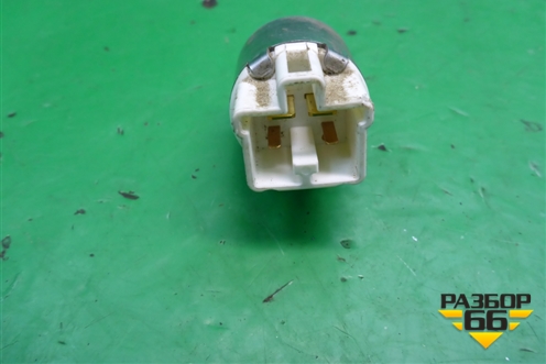 Датчик включения стопсигнала для Toyota Corolla (E12) с 2001-2007г (Королла 120)
