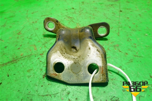 Петля двери задней левой нижняя (0K2A173240C) для Kia Spectra с 2001г (Спектра)