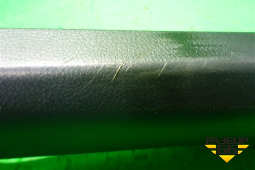 Обшивка стойки центральная нижняя правая (MR444208) для Mitsubishi Lancer-9  с 2003-2008г (Лансер)