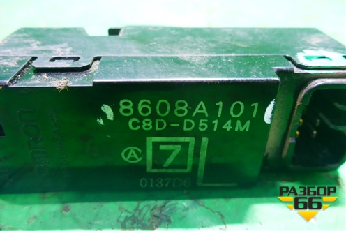 Кнопка стеклоподъёмника (задняя левая) (8608A101) для Mitsubishi Lancer-9  с 2003-2008г (Лансер)