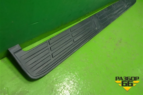 Накладка подножки правой (517716A130) для Toyota Land Cruiser Prado(150) с 2009г (Ленд Крузер Прадо)