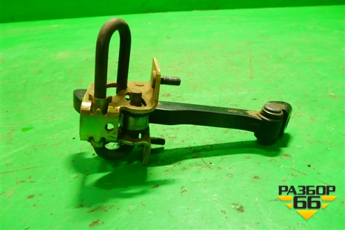 Ограничитель двери задней правой (8650061) для Volvo XC70 с 2000-2006г (ХС70)