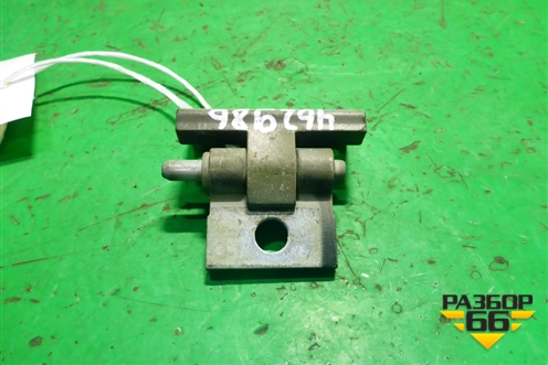 Петля двери передней правой верхняя для Volvo XC70 с 2000-2006г (ХС70)