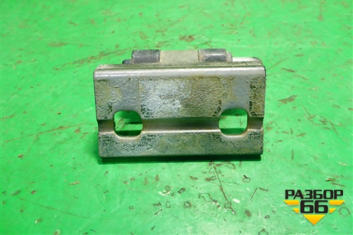 Петля двери задней правой верхняя для Volvo XC70 с 2000-2006г (ХС70)