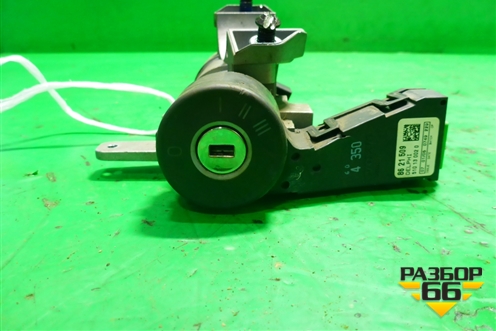 Блок управления двигателем (2.5л B5254T2 АКПП с замком зажигания) (30668478) для Volvo XC70 с 2000-2006г (ХС70)