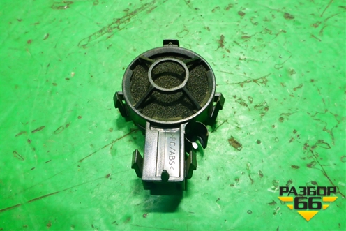 Динамик (30634566) для Volvo XC70 с 2000-2006г (ХС70)