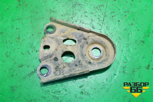 Кронштейн подрамника правый для Volvo XC70 с 2000-2006г (ХС70)