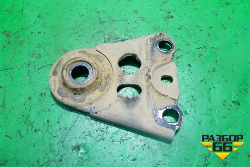 Кронштейн подрамника правый для Volvo XC70 с 2000-2006г (ХС70)