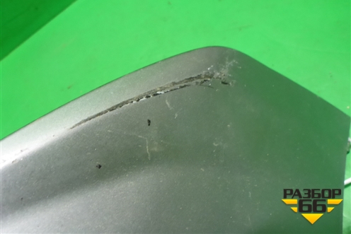 Накладка переднего бампера (4M0807733D) для Audi Q7 c 2015г (Ку 7)