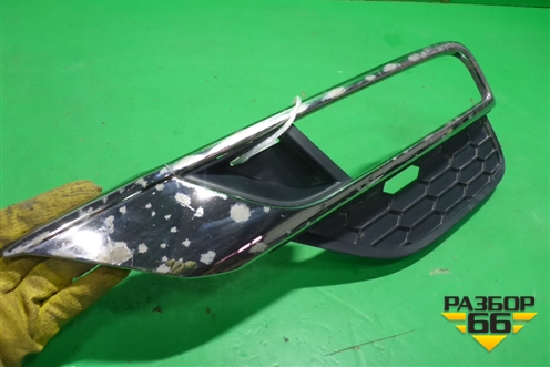 Накладка ПТФ левая (после 2015г) (71108T1VE5) для Honda CR-V(RM) с 2012г (ЦРВ СРВ) 