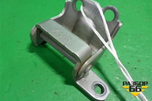 Петля двери задней правой верхняя (60470AG000) для Subaru Legacy Outback (BP9) с 2003-2009г (Легаси Аутбек)