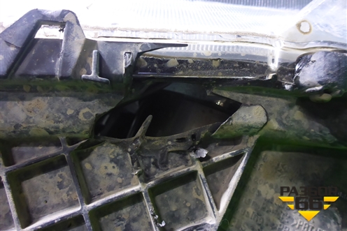 Фара правая (до 2014г ксенон без блока и лампы) (260101LB1B) для Nissan Patrol (Y62) с 2010г (Патрол)