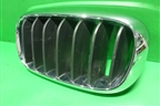 Решетка радиатора левая (7316075) для BMW X5 F15 с 2013г (Х5 Ф15)
