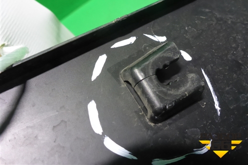 Накладка двери задней правой (828704EA0A) для Nissan Qashqai (J11E) с 2013г (Кашкай)