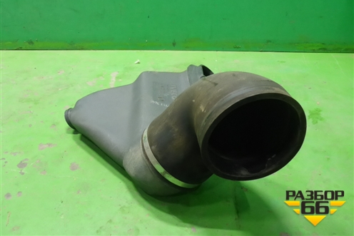 Воздухозаборник наружный  (F4AE) (504169488) для Iveco EuroCargo III 2008г (ЕвроКарго)