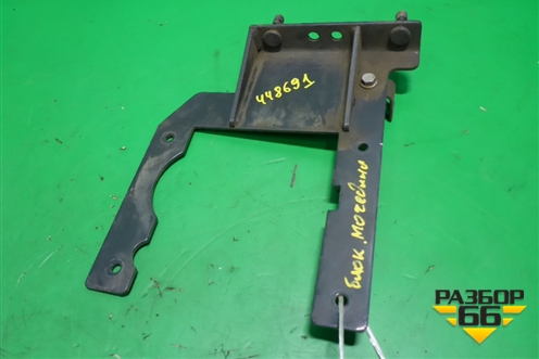 Кронштейн насоса системы Adblue для Iveco EuroCargo III 2008г (ЕвроКарго)