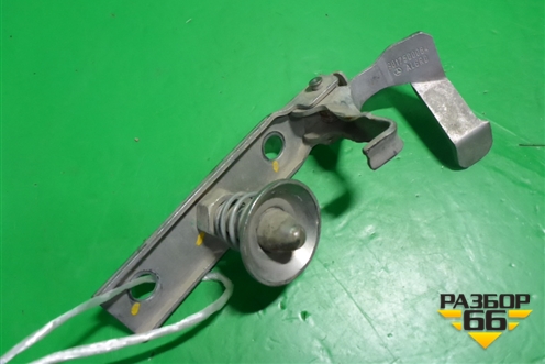 Крюк замка капота (9017500084) для Mercedes Benz AMG GT C190 с 2015г (АМГ ГТ)