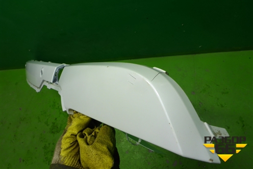 Накладка заднего бампера (под парктроник) (51127440885) для BMW X5 G05 с 2018г (Х5 Г05)